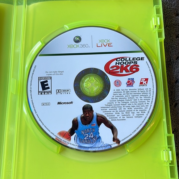 College Hoops 2K6 game for the XBOX 360 - Picture 4 of 5